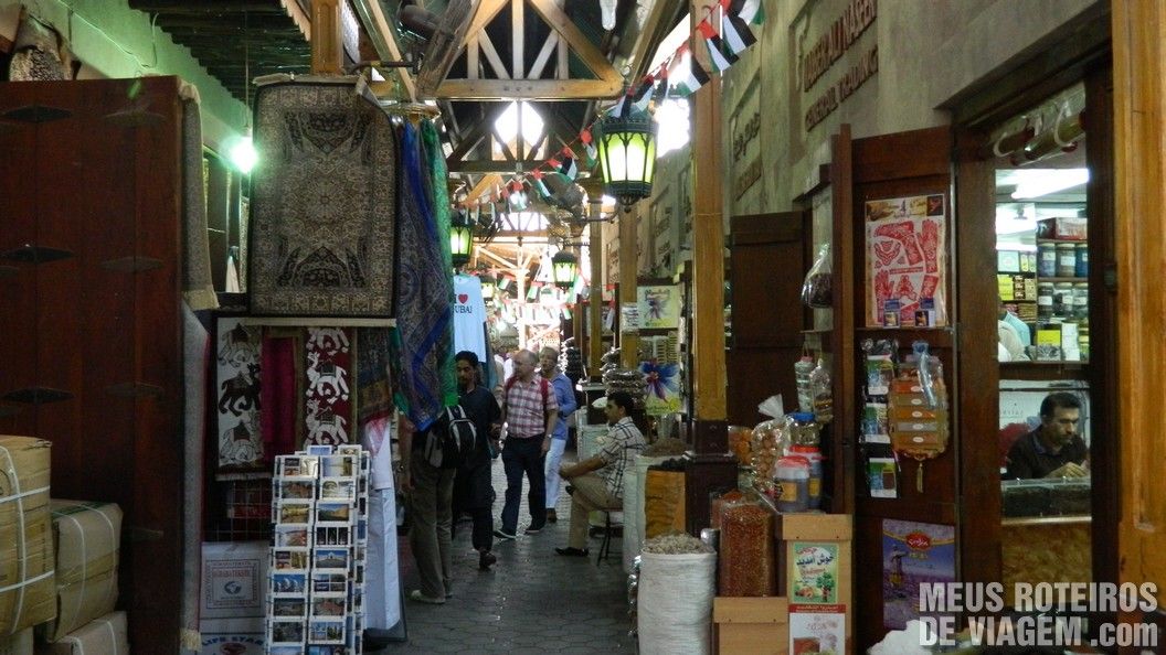 Mercado de Especiarias / Dubai Spice Souk