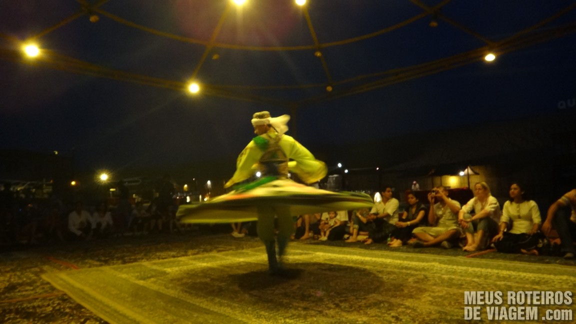 Show de danças típicas