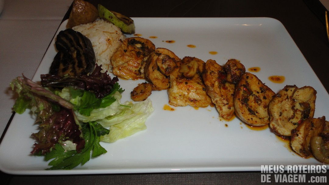 Prato do restaurante Tria Elegance - Istambul, Turquia