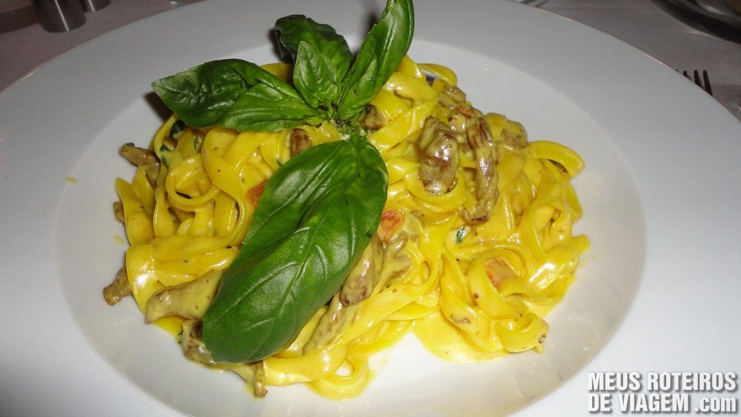 Tagliatelle - 39 TL (R$46,00)