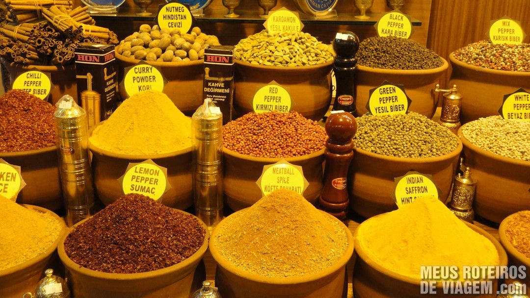 Especiarias no Bazar de Especiarias - Istambul, Turquia