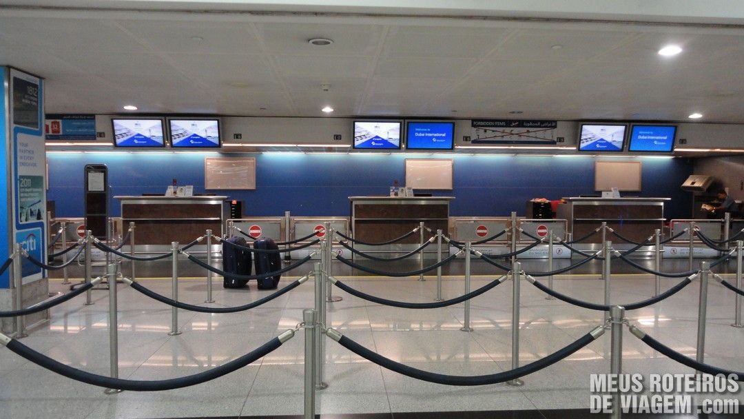 Área de check-in do Terminal 1 - Aeroporto de Dubai