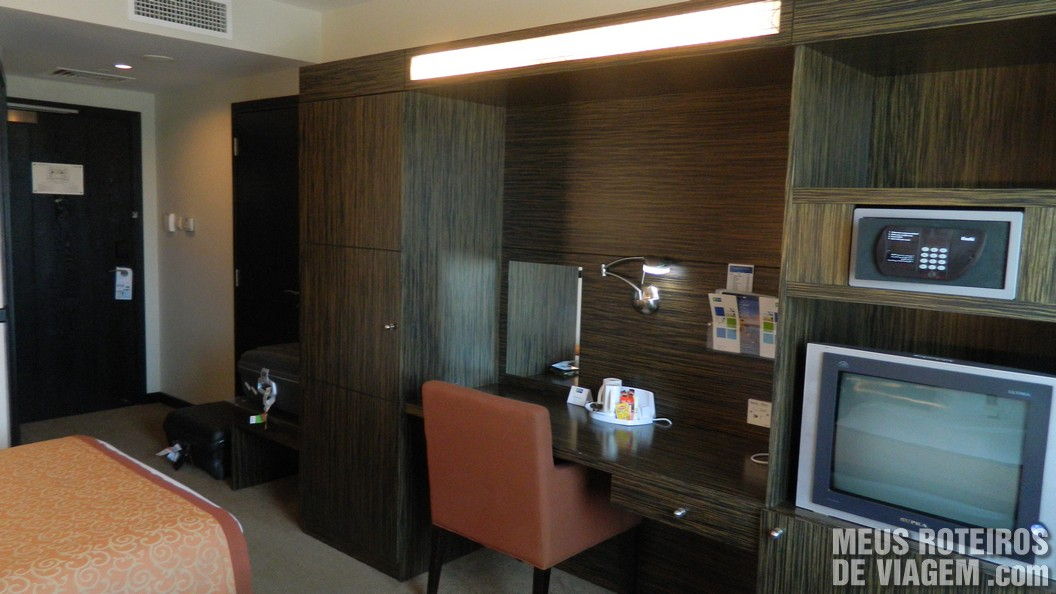 Quarto duplo do Hotel Holiday Inn Express Dubai Jumeirah