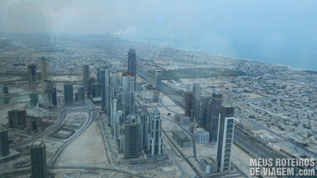 Vista panorâmica de Dubai - Sheikh Zayed Road