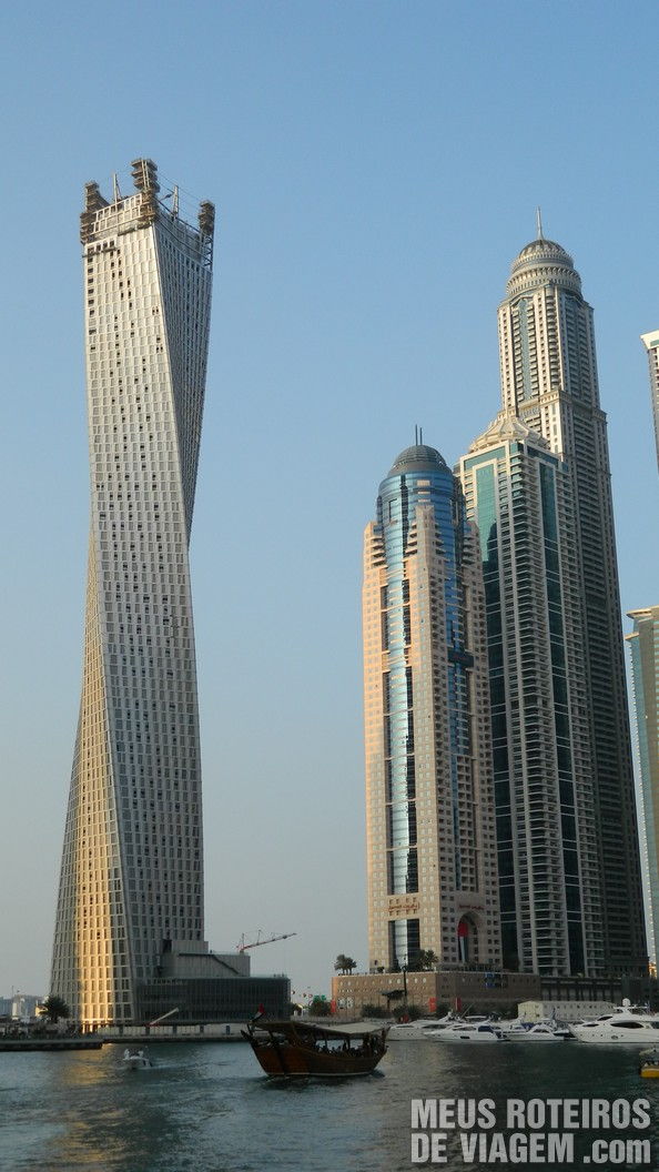 Infinity Tower - Dubai Marina, Emirados Árabes