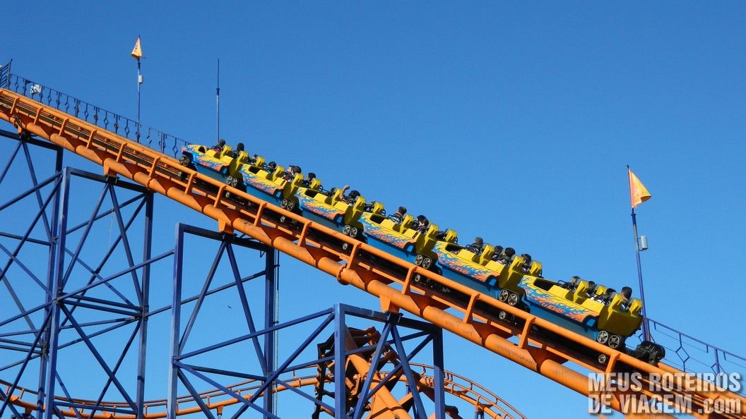Montanha-russa Star Mountain - Parque Beto Carrero World Penha